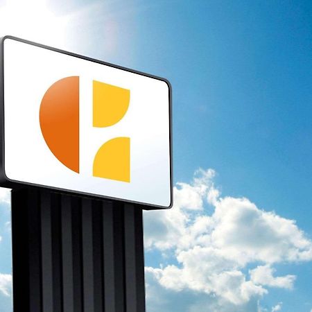 Lexington Inn And Suites Екстер'єр фото