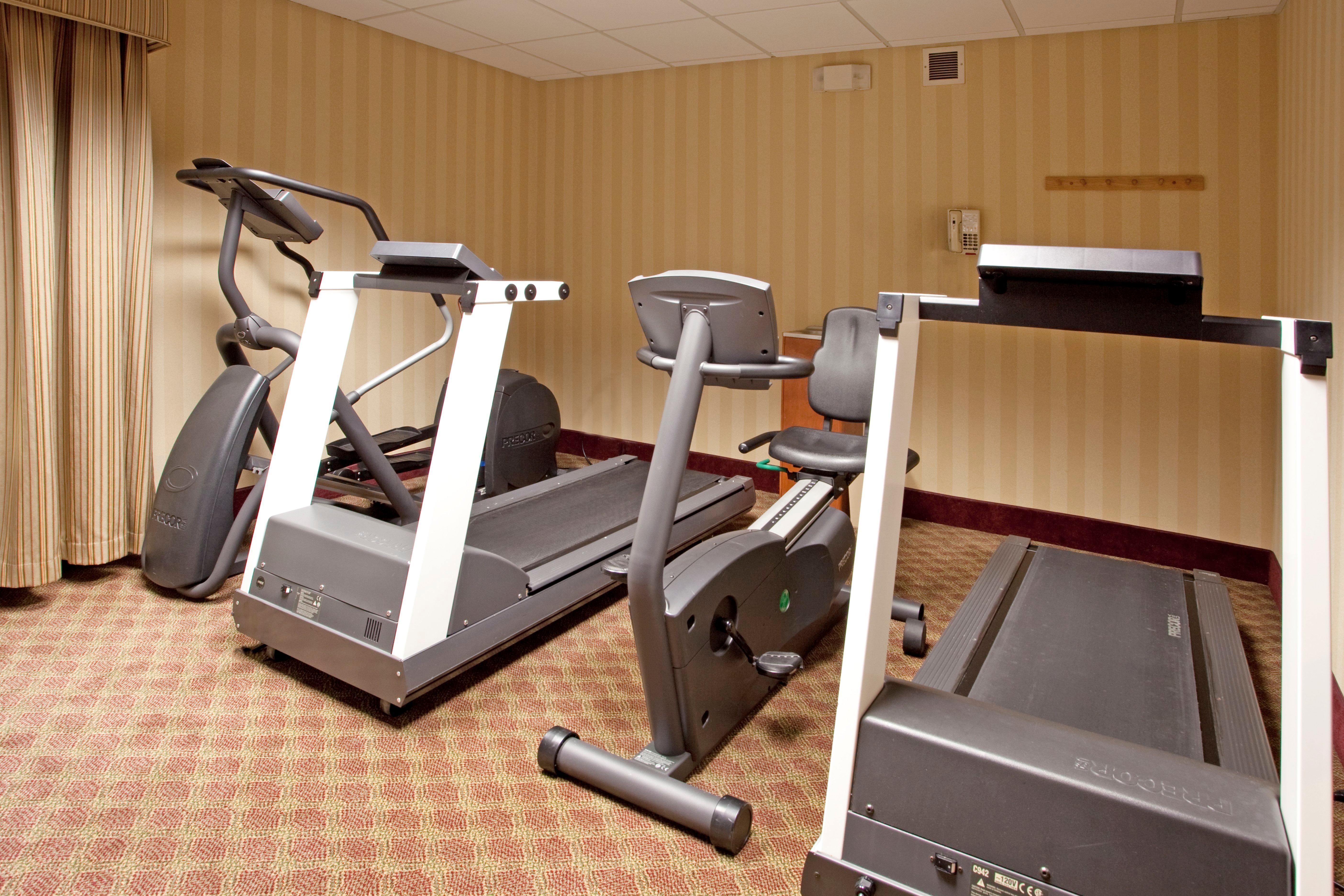 Lexington Inn And Suites Екстер'єр фото